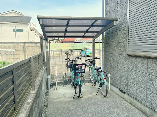 キュロコ小平のその他共用部分|★屋根付き自転車置場★