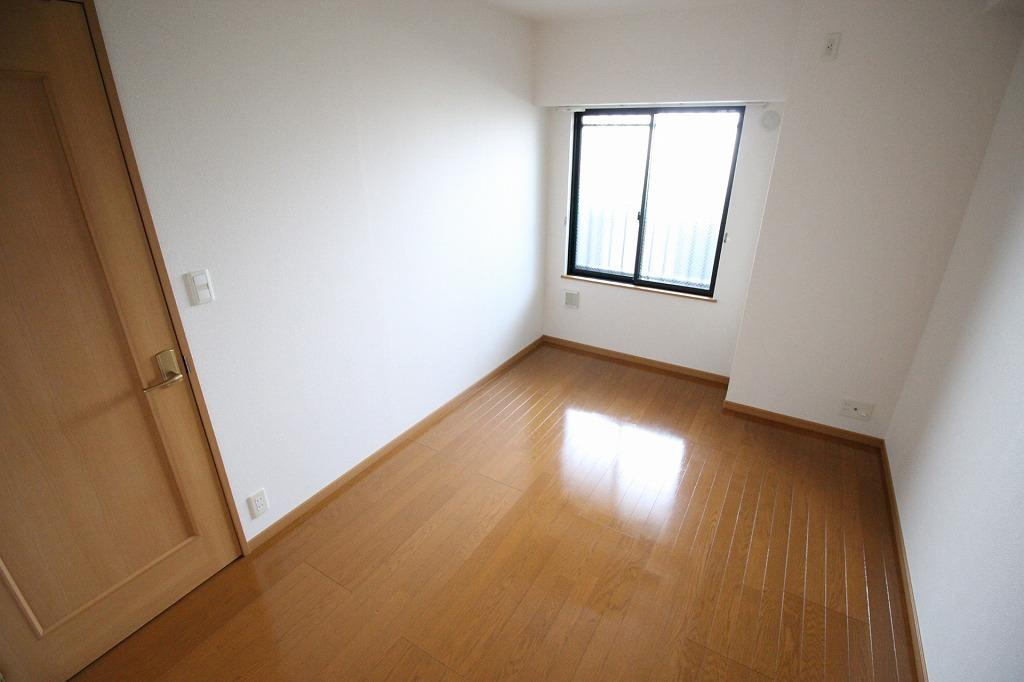 グラン・アビタシオンの寝室|※お部屋により仕様が異なる場合があります※