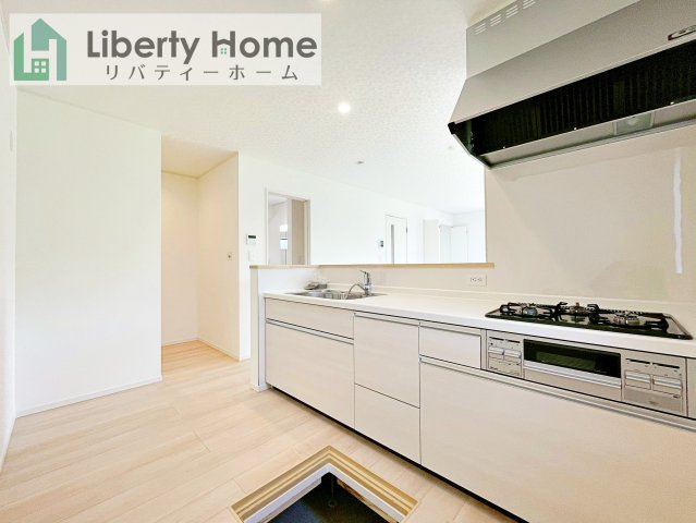 笠間市平町第4　新築戸建　1号棟のキッチン