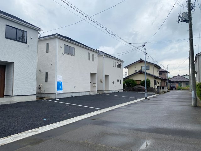 新築戸建・建売　伊達市保原町久保第3　CRADLE GARDEN　全7棟の前面道路含む現地写真