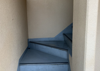 【その他共用部分】 | アーバンヒルズ本厚木 | 共用部分は、一棟の建物に住む区分所有者全員が共同で所有するとし、共用部分の管理、補修などは、区分所有者で形成される管理組合が行います。個人の判断で勝手に変更することはできませんので覚えておきましょう。