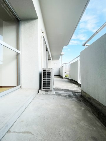 第二クレッシェンド戸川のバルコニー