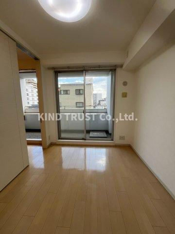 BELISTA北梅田の居間・リビング|ゆったり過ごせる居間です