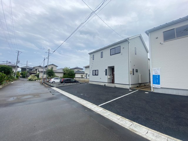 新築戸建・建売　伊達市保原町久保第3　CRADLE GARDEN　全7棟の前面道路含む現地写真