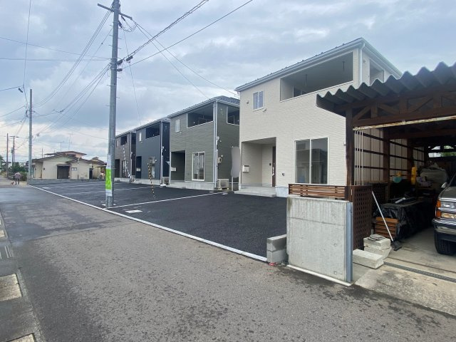 新築戸建・建売　伊達市保原町久保第3　CRADLE GARDEN　全7棟の前面道路含む現地写真