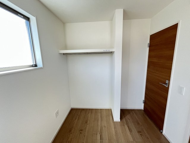 【収納】 | 春日市白水ヶ丘2丁目2期　2号棟（全2棟）【仲介手数料無料・0円】 | 現地写真。