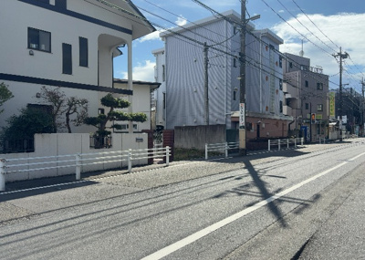 【展望】 | 京王淵野辺マンション | 眺望の良さを楽しめるダイニングキッチンで家族団らんの時間を過ごしてはいかがでしょうか。バルコニーから見える景色を家族で眺める時間は、時間が経つのを忘れてしまいそうですね。是非、現地を見に行きましょう！