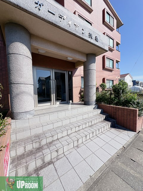 ガーディアン扶桑のエントランス