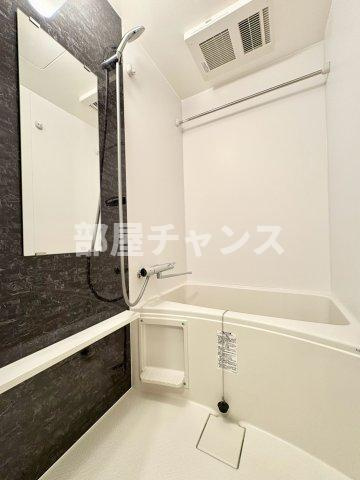 エスリード栄エステージの浴室