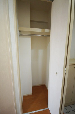 【収納】 | ティアラ今泉 | 別号室の写真になります。現況優先。