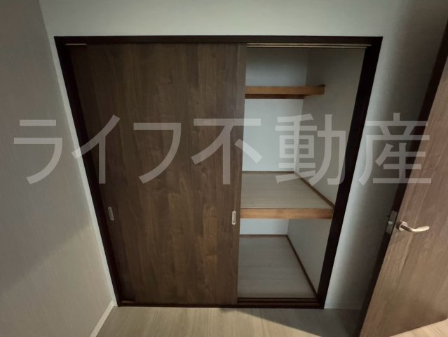 フローラ長田の収納|ちょっとした収納スペースも充実しています