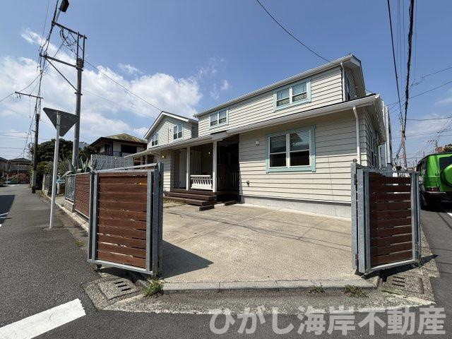 茅ヶ崎市浜須賀　中古戸建の外観|区画整理地内！開放感あふれる東南角地