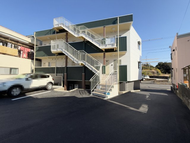 ル　コレクティブ　ＴＡＮＡＢＥのエントランス