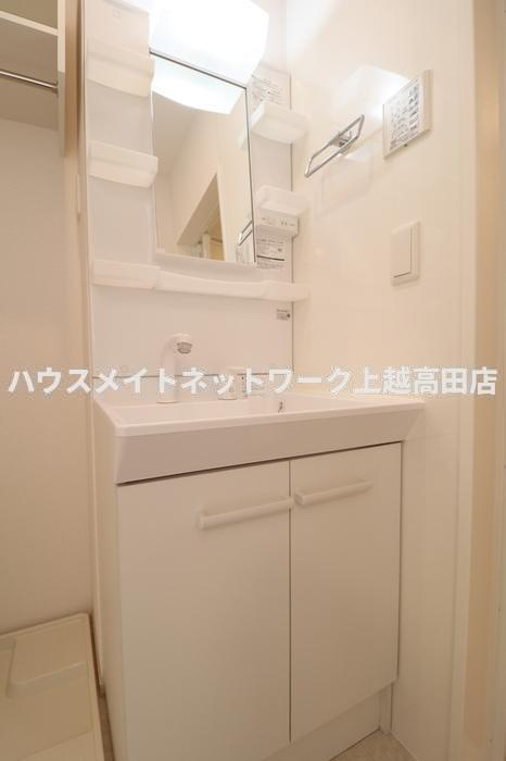 カーサ シエロの独立洗面台|シャワー洗面台