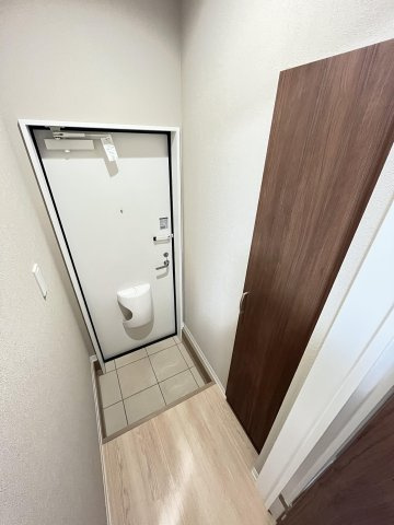 アルデバランＢ棟の玄関