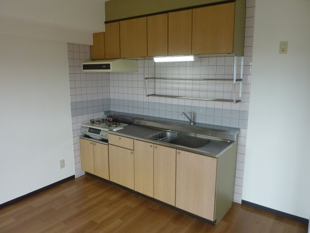 久留米市津福今町の賃貸マンションのキッチン|使い勝手の良いキッチン♪