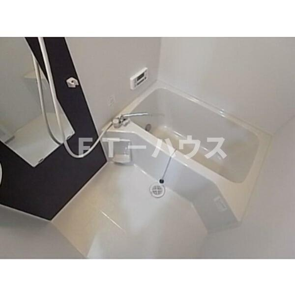 アーバンヒムス三山の浴室