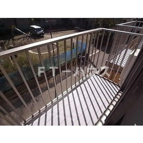 アーバンヒムス三山のバルコニー