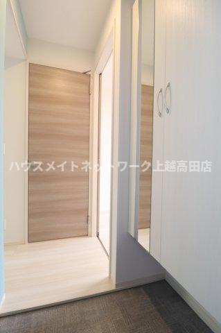 マウント.ナンバ スプリングの玄関|玄関