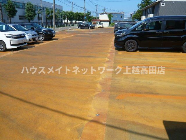 マウント.ナンバ スプリングの駐車場|駐車場