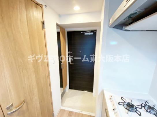 エスリードザ・グレア大阪の玄関