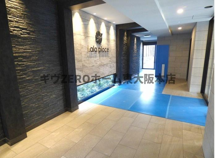 ララプレイス　ザ・京橋ステラのロビー