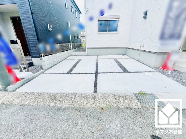 大津市錦織２丁目　1号棟の駐車場