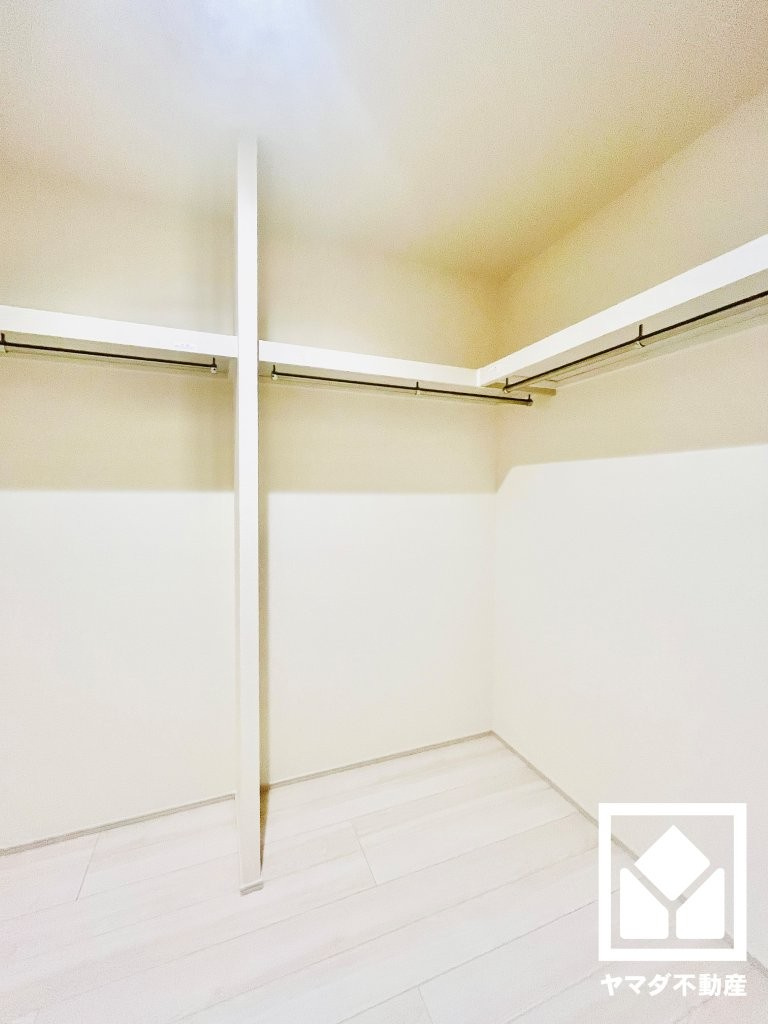 大津市錦織２丁目　1号棟の収納