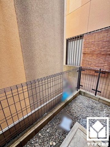 伏見区久我西出町の庭