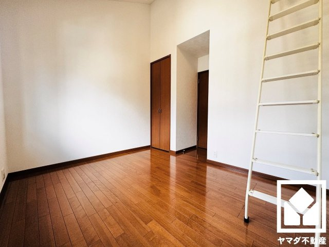 伏見区久我西出町の子供部屋