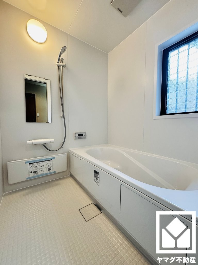 伏見区久我西出町の浴室