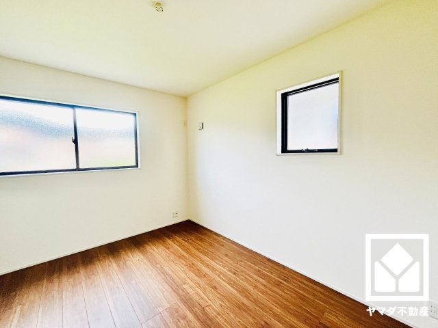 大津市錦織２丁目　2号棟の洋室