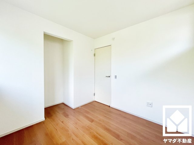 伏見区桃山町伊賀　1期　1号地の洋室