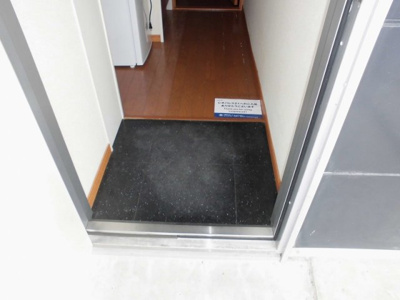 【玄関】 | レオパレスどりーむＳ