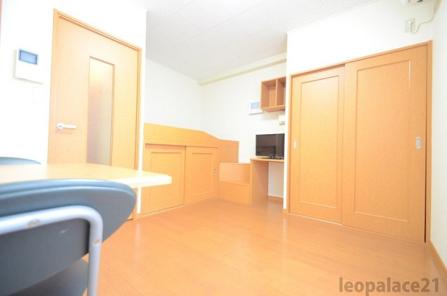 レオパレスしまたの寝室