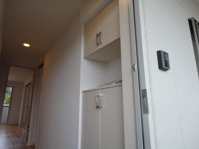 スカイヒルズ光　朝日のその他|シューズボックス