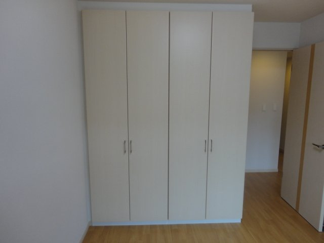 スカイヒルズ光　朝日の収納|クローゼット