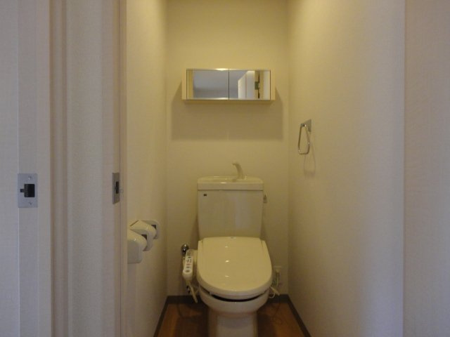 スカイヒルズ光　朝日のトイレ|シャワー付トイレ