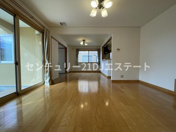 【居間・リビング】 | 三井ホーム施工・二世帯住宅 | １階リビング