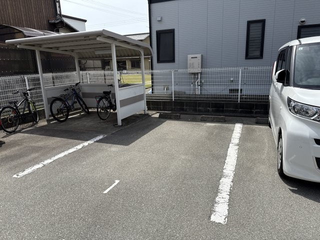 Ｌａ．プラティーヌの駐車場