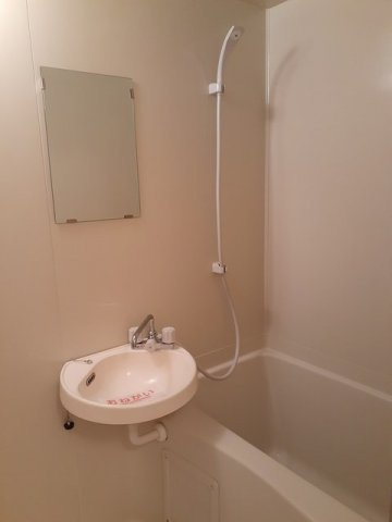 グリス・ド・ブランチェ１の浴室