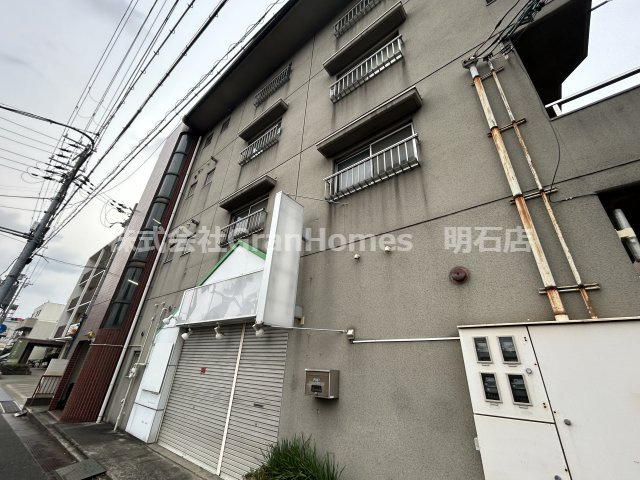 一明マンションの外観