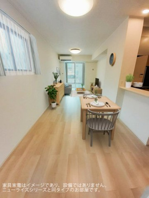 【居間・リビング】 | モンターニュメルⅢ | 使いやすい居間です