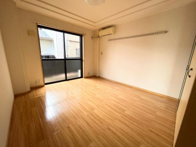 【内装】 | デフィーメゾン | 洋室