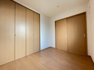 【寝室】 | セレーノ五色山