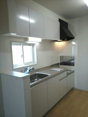 【キッチン】 | アイ・ボヌール | キッチンでお料理をお楽しみください