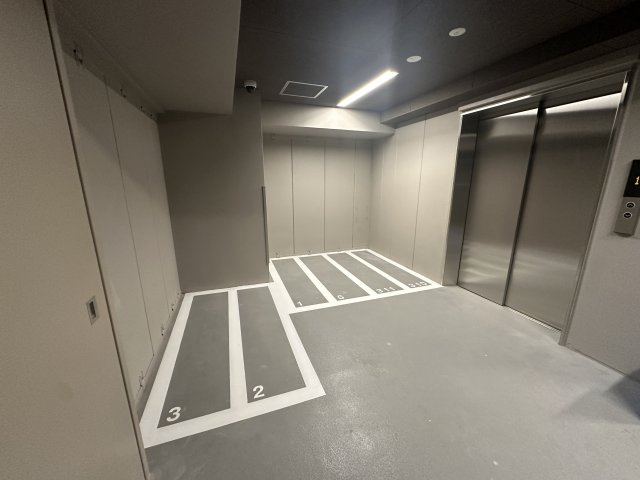 シエリアタワー大阪福島の駐輪場|バイク置き場