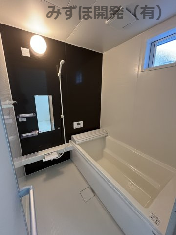 山形市富の中2丁目3-26-5の浴室