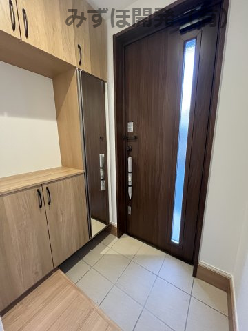 山形市富の中2丁目3-26-5の居間・リビング