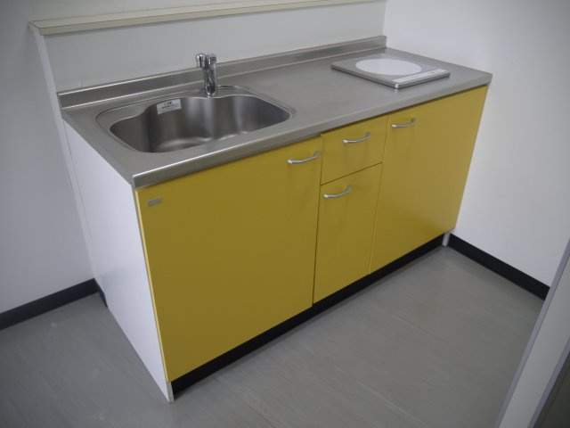 八城ビルのキッチン